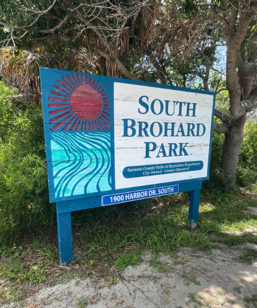 Park at Caspersen Beach